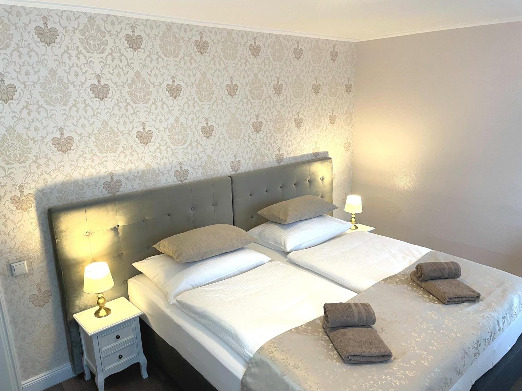 Hotel Kolossos Duesseldorf - Neuss Dış mekan fotoğraf