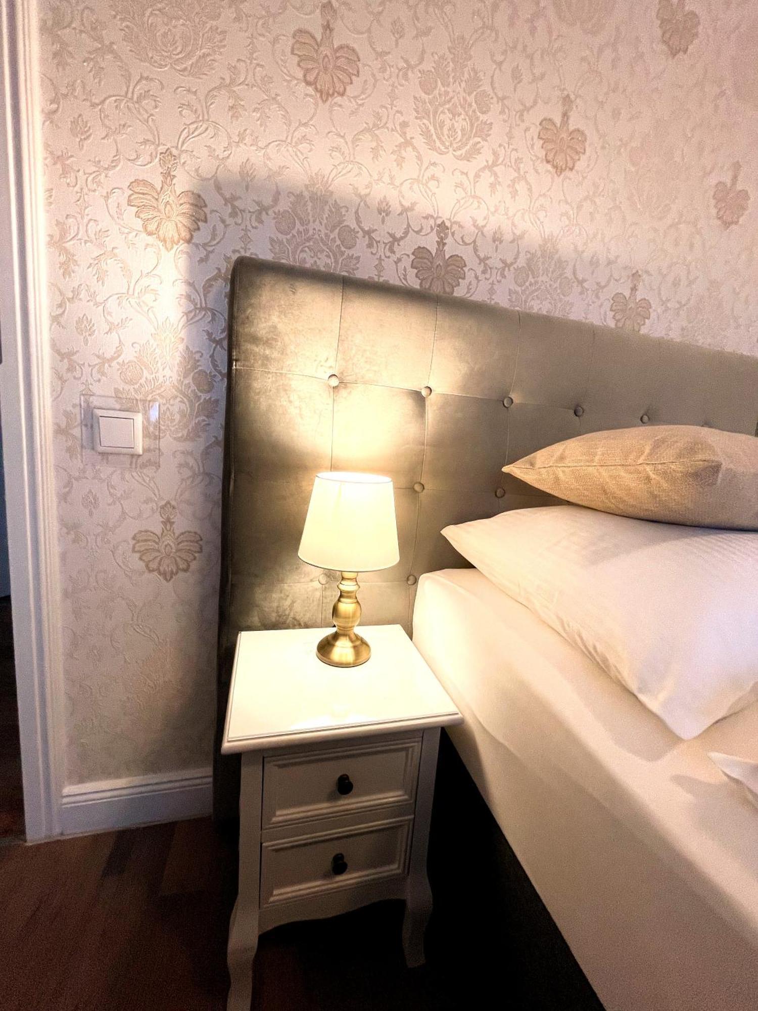 Hotel Kolossos Duesseldorf - Neuss Dış mekan fotoğraf