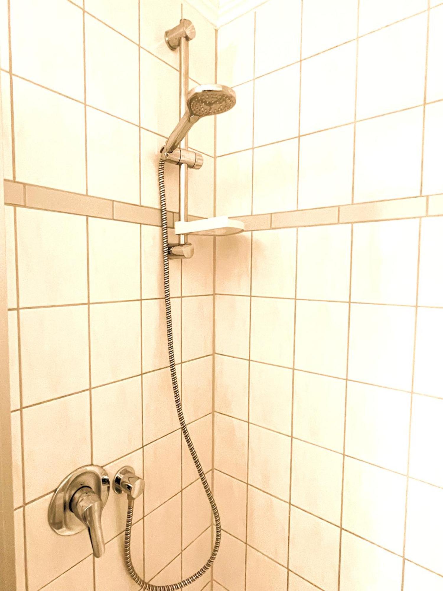Hotel Kolossos Duesseldorf - Neuss Oda fotoğraf