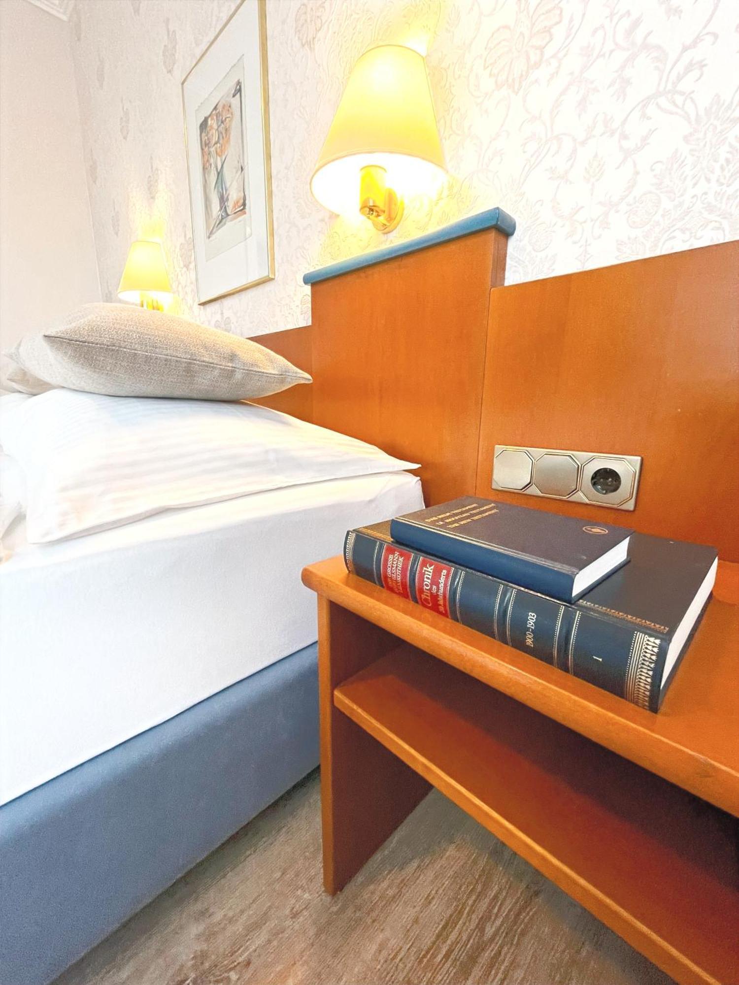 Hotel Kolossos Duesseldorf - Neuss Oda fotoğraf